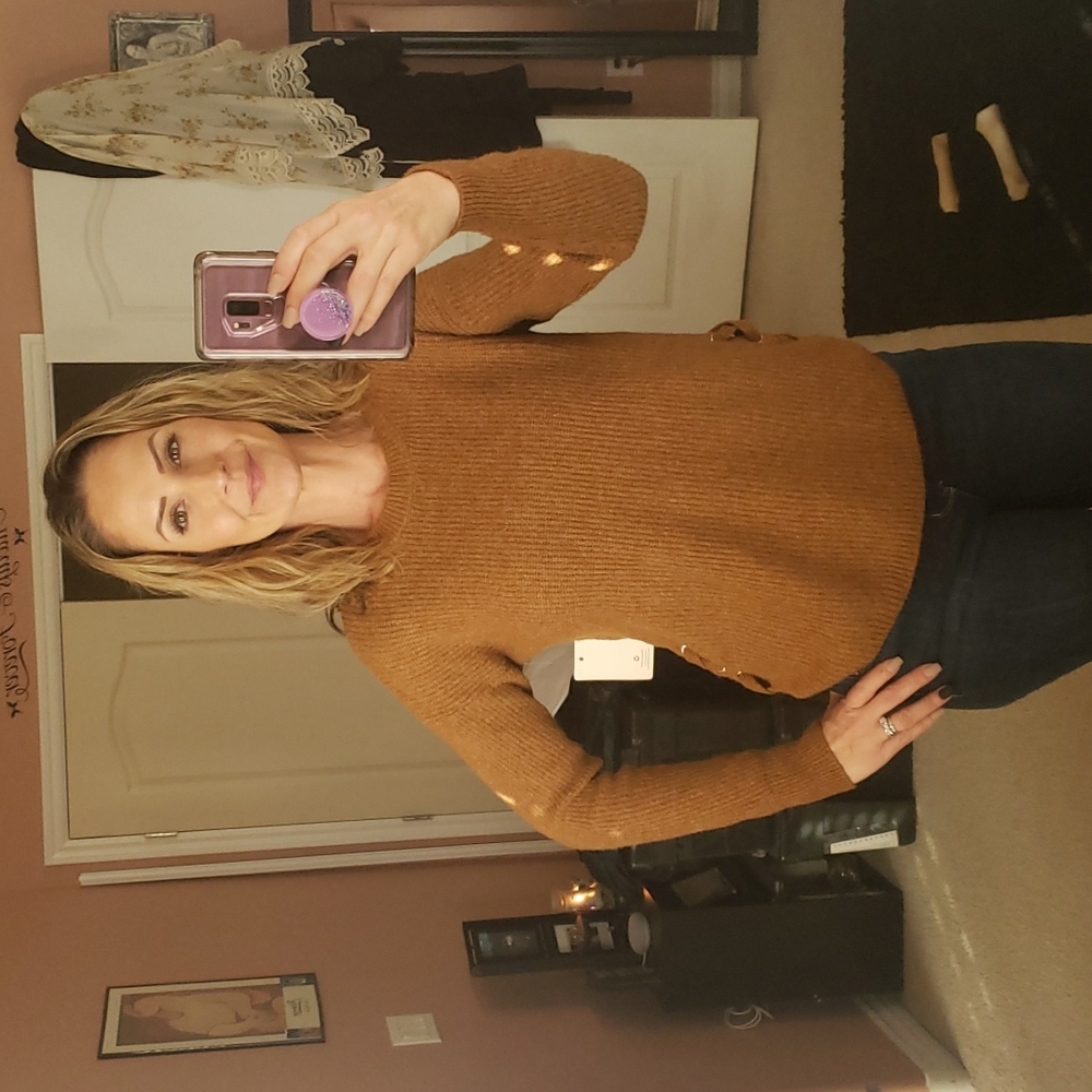 PINK REPUBLIC NWT SWEATER